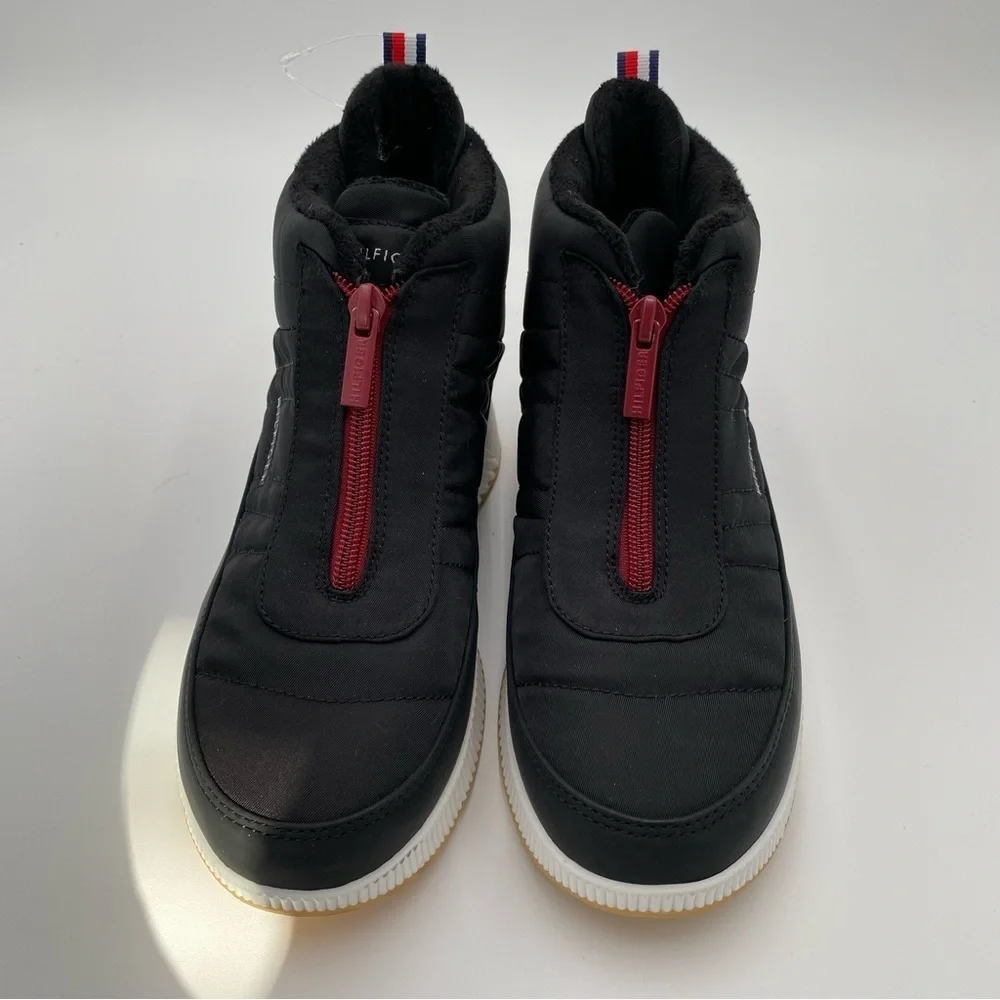 Tommy Hilfiger‎ Jipsun Zip Up Cold Weather Snow Sneakers Ankle Boots Size 7 NWOT